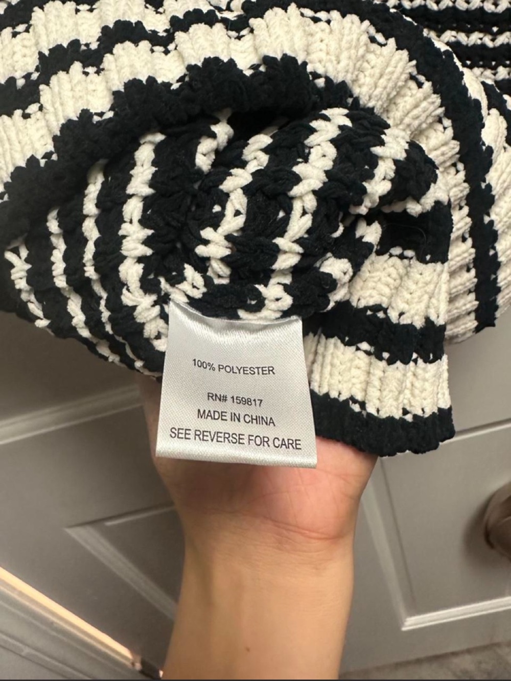 Altar’d State sweater XS